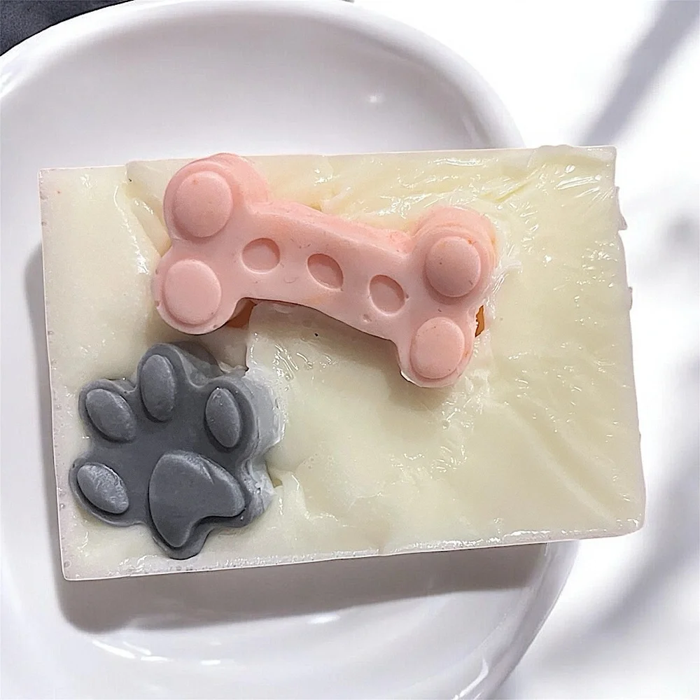 Vanilla soap dog themed 3x2in 6oz hand made shea butter & coconut oil based